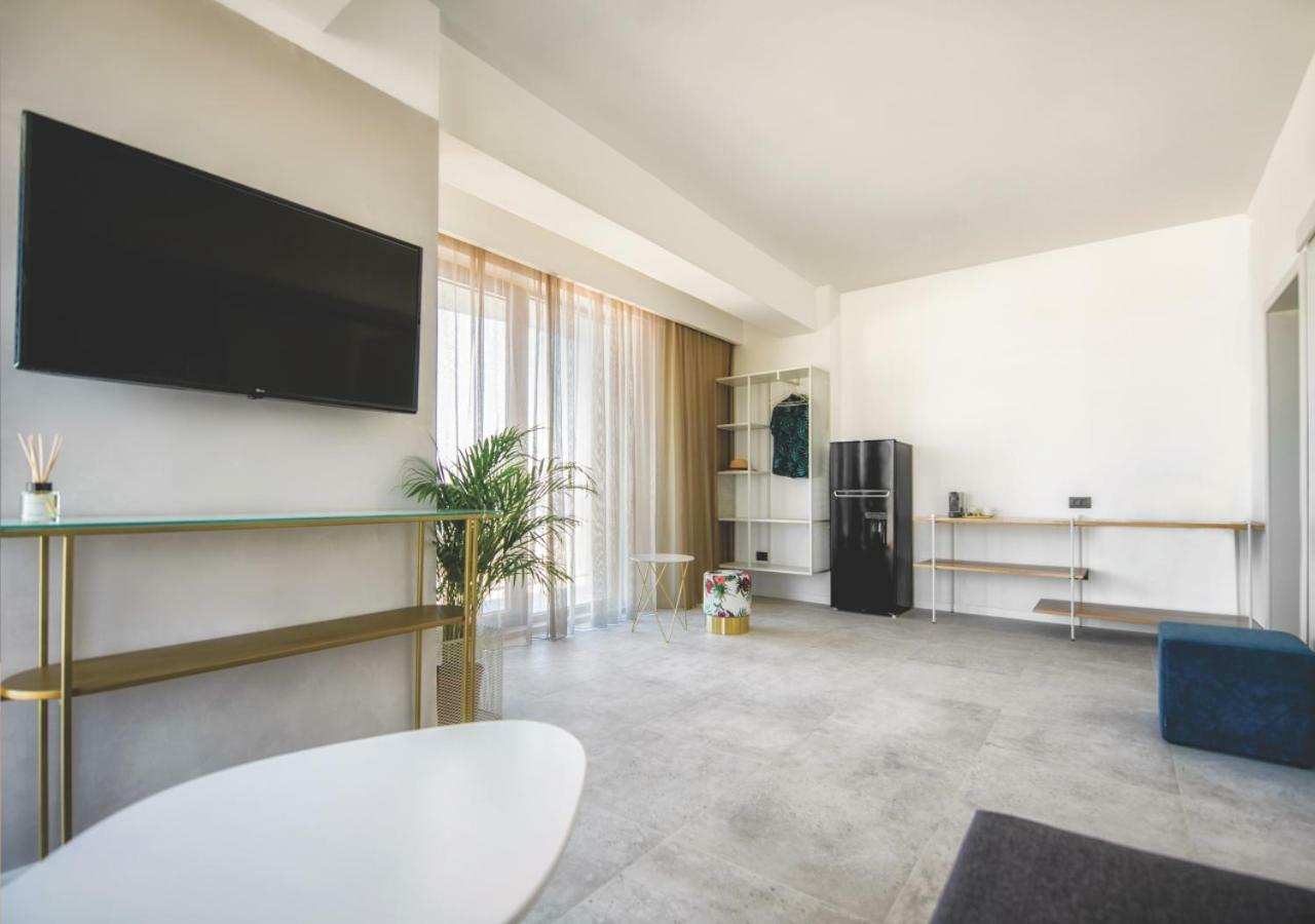 מאמאיה Lemon Cliff Luxury B&B מראה חיצוני תמונה